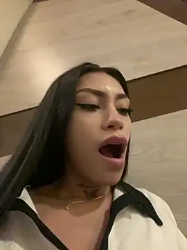 Snapshot of Effy_Bonny chatting on 03.03.25 Effy Bonny online show from 03.03.25