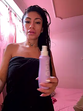 Effy Bonny online show from 01.15.26