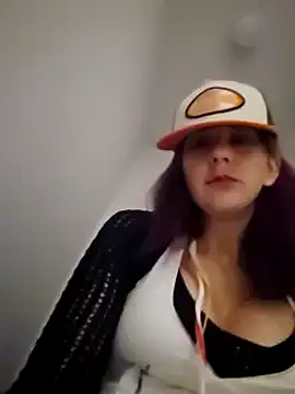 MissyRoulette online show from 02.20.25