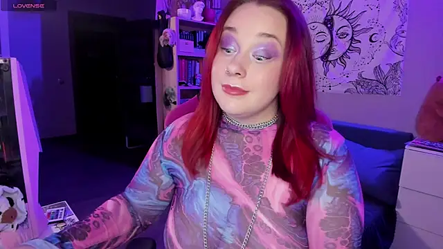 Snapshot of gitera_ chatting on 01.20.25 gitera online show from 01.20.25