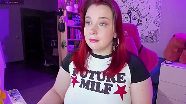 Snapshot of gitera_ chatting on 03.06.25 gitera online show from 03.06.25