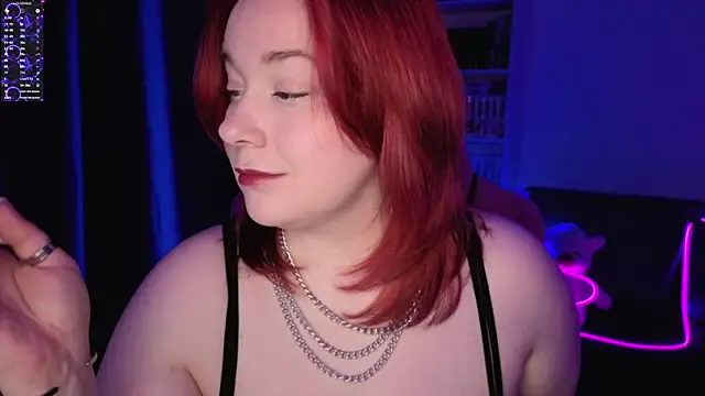 Snapshot of gitera_ chatting on 05.19.26 gitera online show from 05.19.26