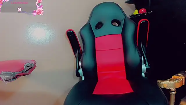 Kendall hornyy online show from 02.02.25