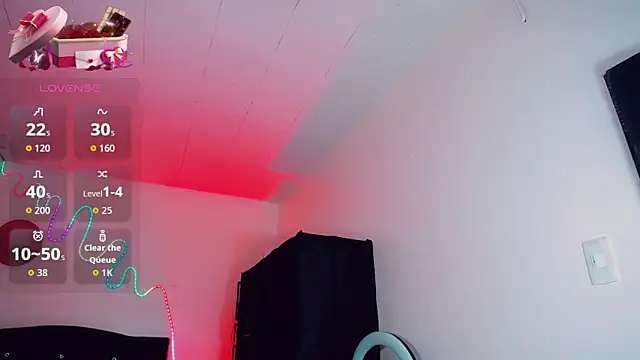 Snapshot of Kendall_hornyy chatting on 02.05.26 Kendall hornyy online show from 02.05.26