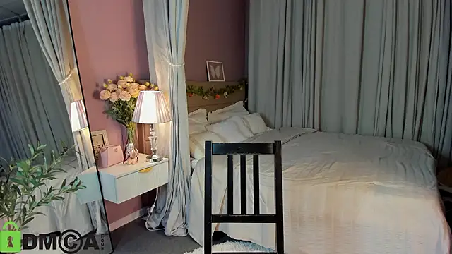 Dearly Emily online show from 02.13.26