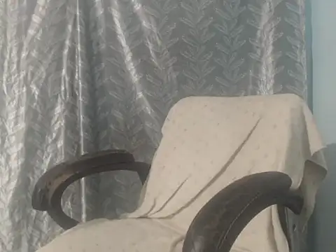 Snapshot of cute-priy chatting on 03.27.26 cute-priy online show from 03.27.26