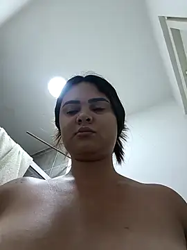 sexy-latin10 online show from 04.05.26