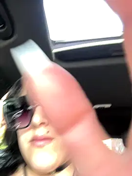 ThicBunz online show from 10.19.25