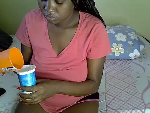 Snapshot of Sexiebony12 chatting on 02.09.26 Sexiebony12 online show from 02.09.26