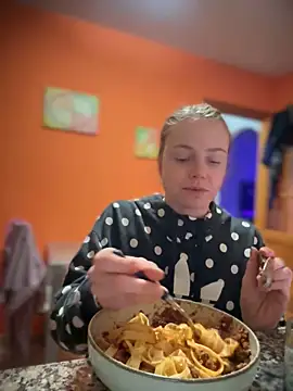 Piinkpandora online show from 03.04.26