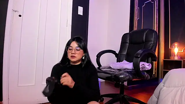 JeyLee online show from 02.10.25