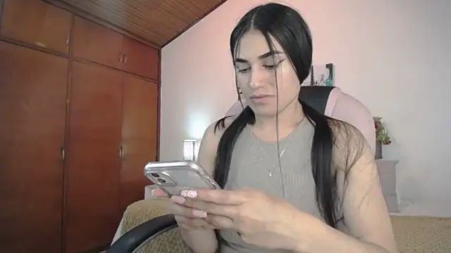 Snapshot of Alheli_16 chatting on 03.21.25 Alheli 16 online show from 03.21.25