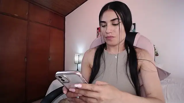 Snapshot of Alheli_16 chatting on 03.21.25 Alheli 16 online show from 03.21.25