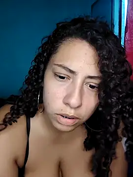 Snapshot of aixa_15 chatting on 02.26.26 aixa 15 online show from 02.26.26