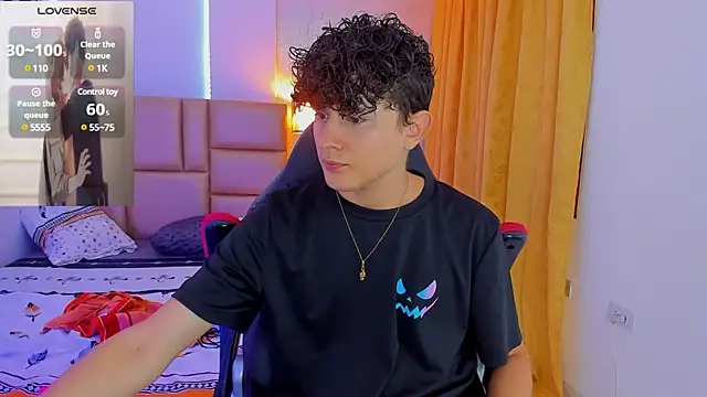 Nathan Bluee online show from 02.08.25