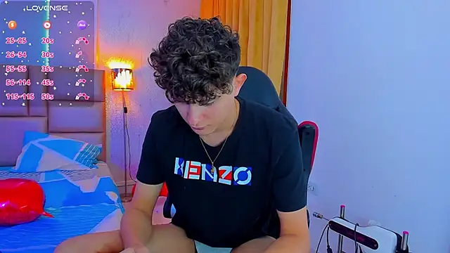 Nathan Bluee online show from 02.18.25