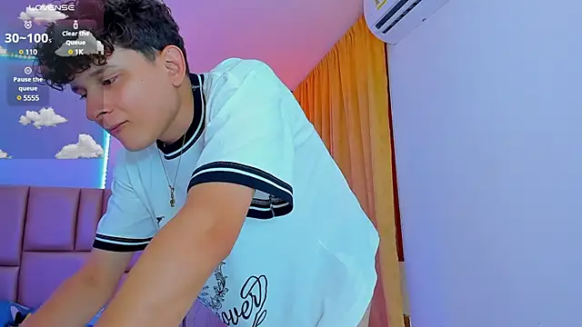 Nathan Bluee online show from 03.11.25