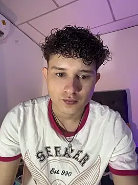 Nathan Bluee online show from 11.03.25