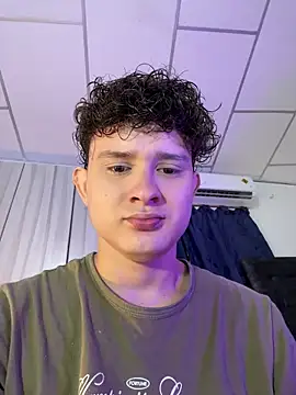 Nathan Bluee online show from 12.05.25