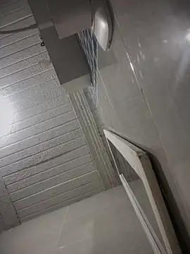 Snapshot of Khalyk_G chatting on 11.12.25 Khalyk G online show from 11.12.25