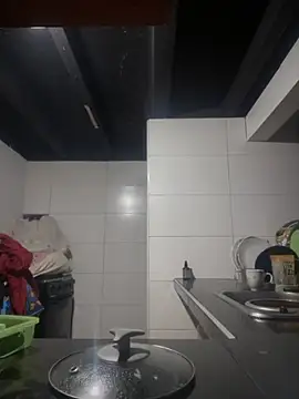 Snapshot of Khalyk_G chatting on 11.22.25 Khalyk G online show from 11.22.25