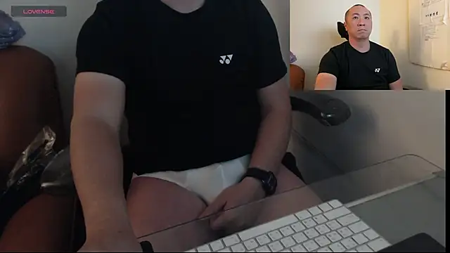 Snapshot of chih515 chatting on 03.18.25 chih515 online show from 03.18.25