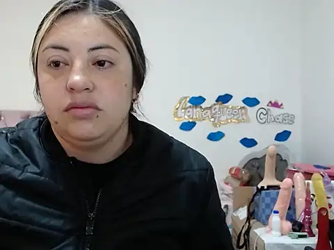 Snapshot of lanaqueen699 chatting on 02.05.25 lanaqueen699 online show from 02.05.25