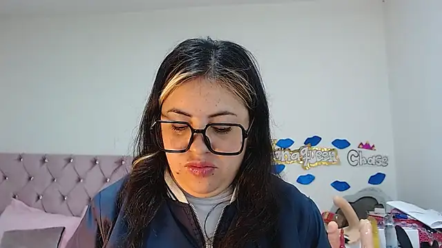 Snapshot of lanaqueen699 chatting on 02.07.25 lanaqueen699 online show from 02.07.25