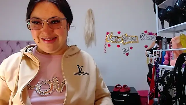 Snapshot of lanaqueen699 chatting on 10.16.25 lanaqueen699 online show from 10.16.25