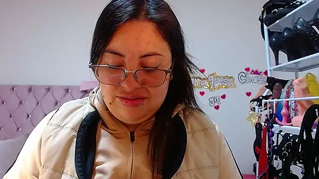 Snapshot of lanaqueen699 chatting on 10.20.25 lanaqueen699 online show from 10.20.25