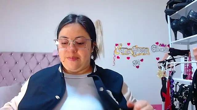 Snapshot of lanaqueen699 chatting on 10.28.25 lanaqueen699 online show from 10.28.25