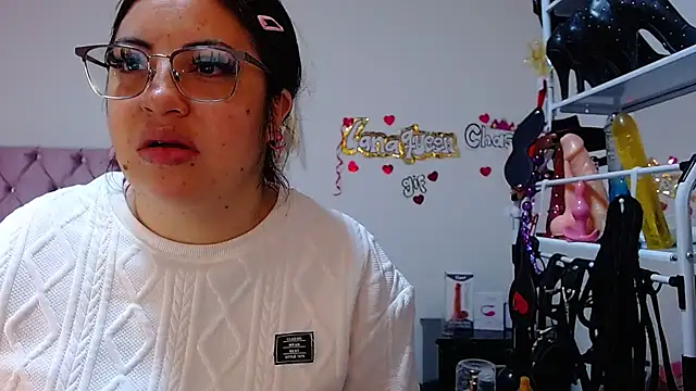 Snapshot of lanaqueen699 chatting on 11.14.25 lanaqueen699 online show from 11.14.25