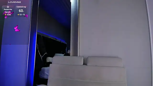 Larabrooks online show from 03.01.26