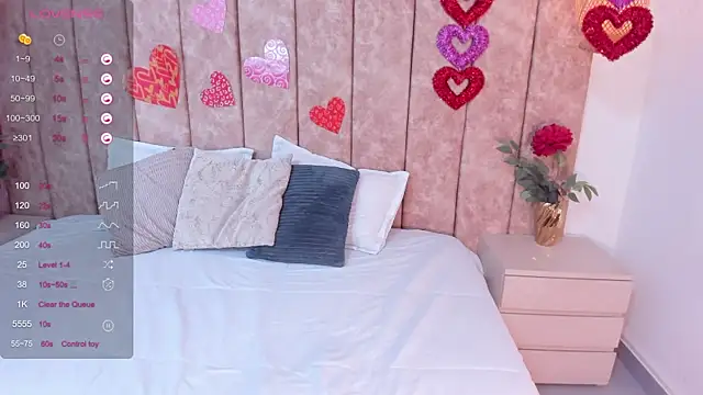 Katrina baurii online show from 02.18.25