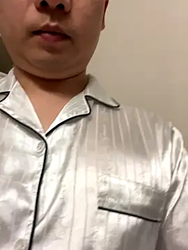 happyending69 online show from 10.26.25