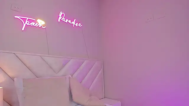  angela x online show from 02.18.25