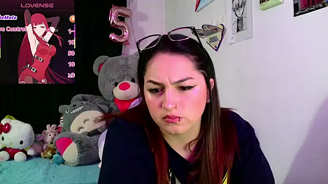 lucycherry   online show from 01.13.26