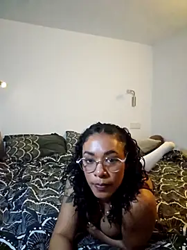 tahlialane online show from 03.08.26