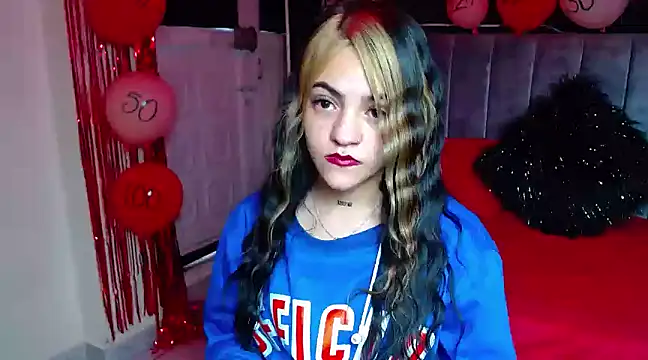 Violettasquirt online show from 02.20.25