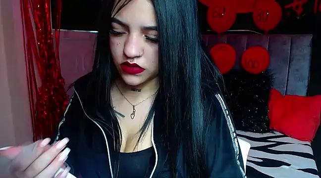 Violettasquirt online show from 03.08.25