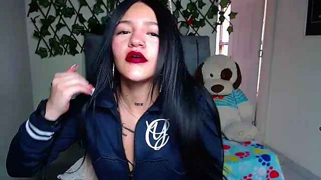 Snapshot of Violettasquirt chatting on 07.09.26 Violettasquirt online show from 07.09.26