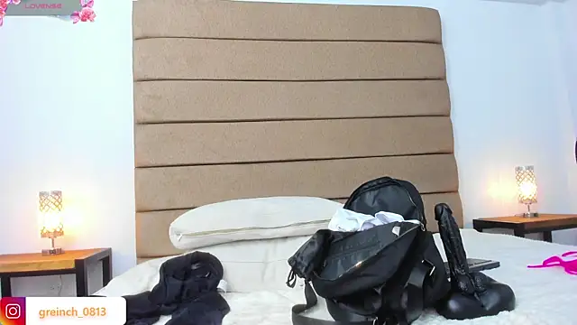 sally rosses online show from 02.26.25