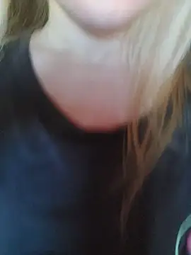 Snapshot of Linda_999 chatting on 01.15.25 Linda 999 online show from 01.15.25