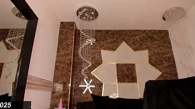 Isabel Escorcia online show from 01.28.25