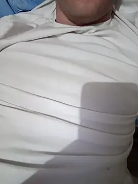 Snapshot of red_red00 chatting on 03.14.25 red red00 online show from 03.14.25