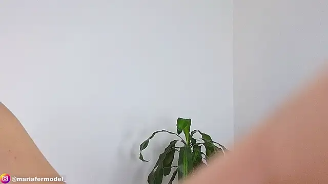 Mariafer05 online show from 01.02.25