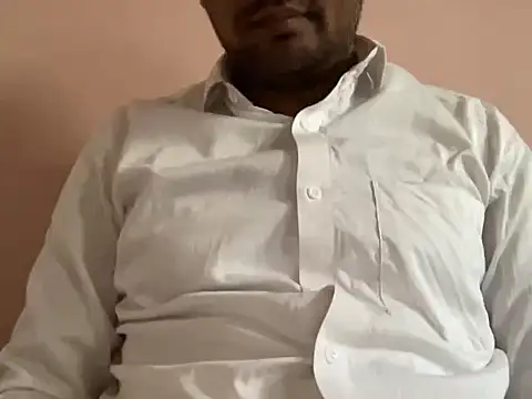 Snapshot of NiceBoy9099 chatting on 02.18.26 NiceBoy9099 online show from 02.18.26