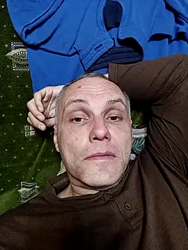 Pineapple04 online show from 10.08.25