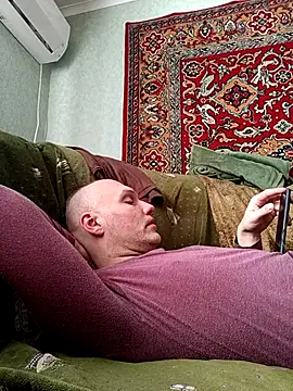 Pineapple04 online show from 01.17.26