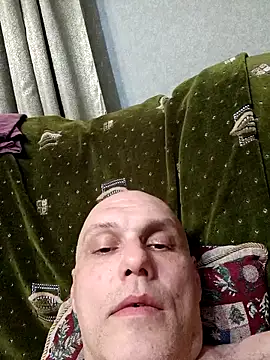 Pineapple04 online show from 02.19.26